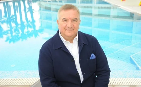 TURİZMCİLERİN DANIŞTAY KARARI DEĞERLENDİRMESİ “AYNI TURİSTE HİZMET EDEN BİRİNE VERGİ DİĞERİNE MUAFİYET ADALETİ ZEDELER”