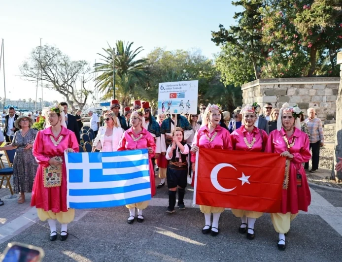 Bodrum’a komşu İstanköy adasında dostluk rüzgarları esti