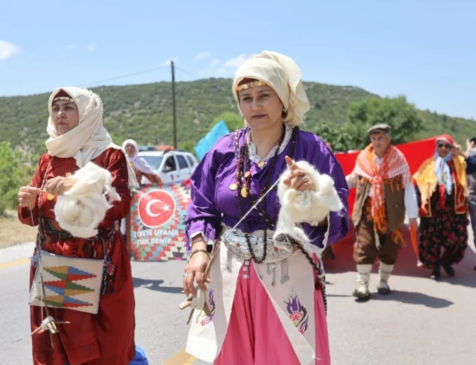 Muğla’da çok renkli Yörük Türkmen Şenliği
