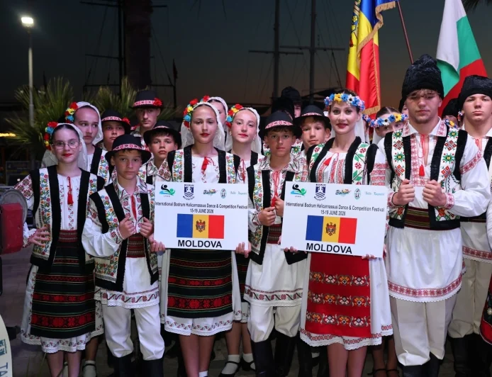 Bodrum’da çok renkli Uluslararası Bodrum Halikarnas Dans Festivali