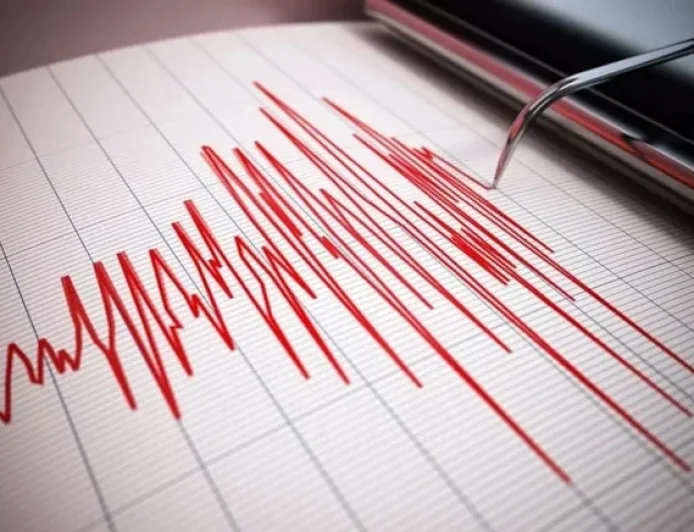 Datça açıklarında  Richter ölçeğine göre 4.9 büyüklüğünde deprem meydana geldi.