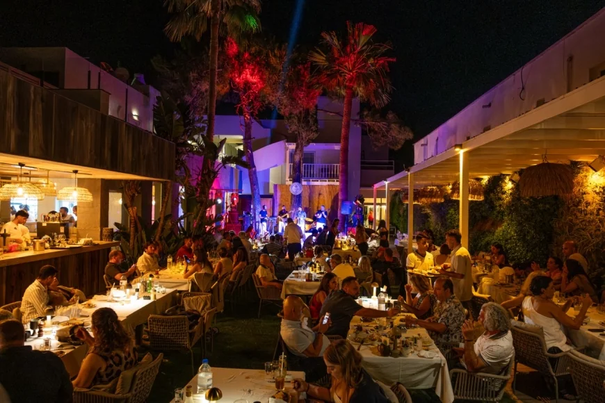 Türkbükü Lago Bodrum’da  Greek Night rüzgarı esti