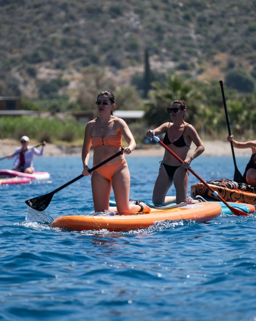 Çökertme  Koyunda Paddle Tutkunları Buluştu, Renkli Görüntüler Oluştu