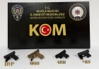 Bodrum'da Denetimde 4 Ruhsatsız Tabanca Ele Geçirildi