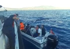 Sürat Teknesiyle Yunan Adalarına Kaçmaya Çalışan 8 Düzensiz Göçmen Yakalandı