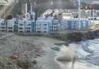 ŞAKA GİBİ AMA DEĞİL. BODRUM’DA  SAHİLLERDE İŞGALLER KALDIRILDI, DENİLDİ..VATANDAŞA YÜRÜYECEK YER KALMADI.TURİZMİ BÖYLE BİTİRDİLER…