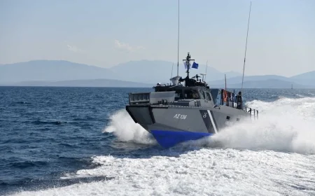 Silahlı Türkler Jet Ski ile  (İstanköy) Kos Adası'na Geçmeye Çalıştı! Yunan Sahil Güvenliği 3 Kişiyi Gözaltına Aldı