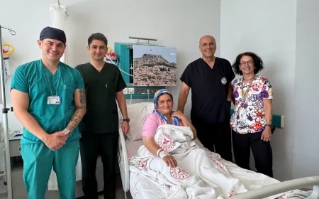 Muğla'da Bir İlk: 4 Santimetrelik Böbrek Taşı ECIRS Yöntemiyle Tek Seansta Temizlendi