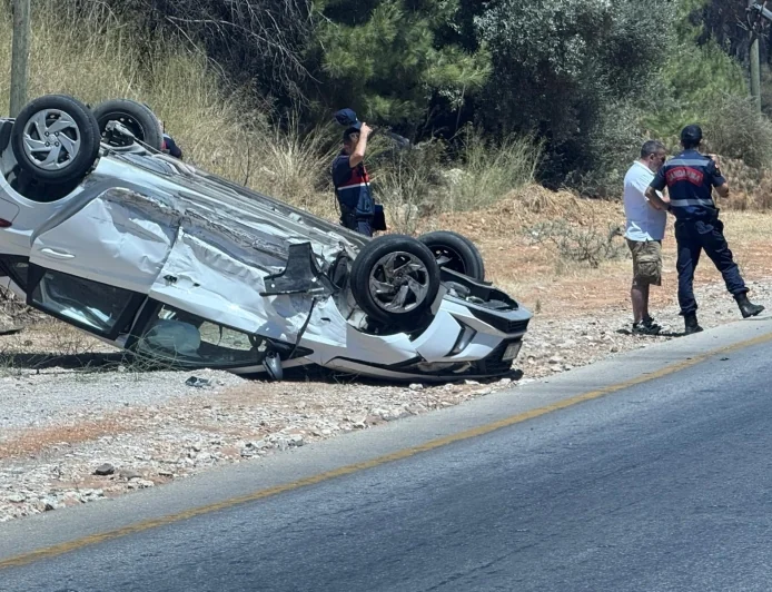 Torba- Gölköy yolunda takla atan otomobilde iki kişi yaralandı
