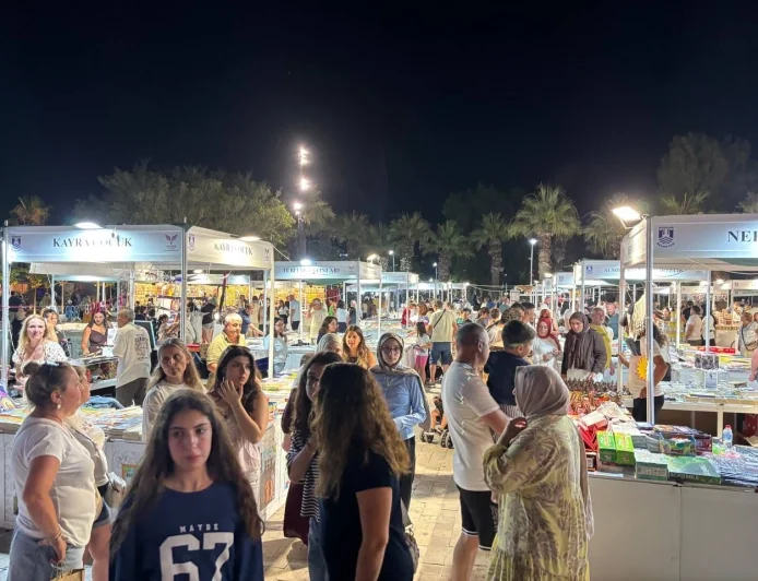 Turgutreis’te kitap fuarına ilgi büyük oldu