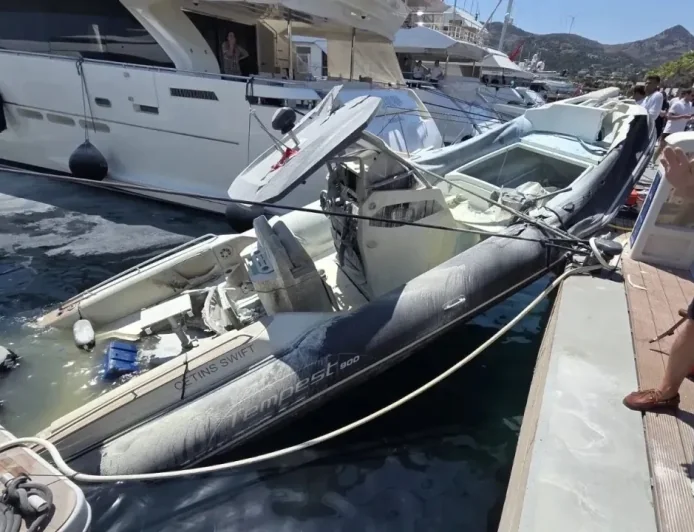 Yalıkavak Marina'da Servis Botunda Patlama: Bir Denizci Yaralandı