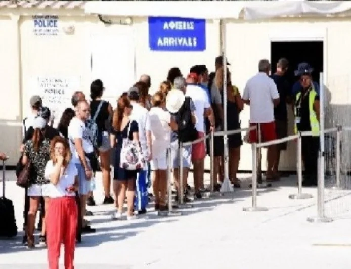 Rodos'un Umudu Türk Turistler... Beklenen Rekor Gelmedi