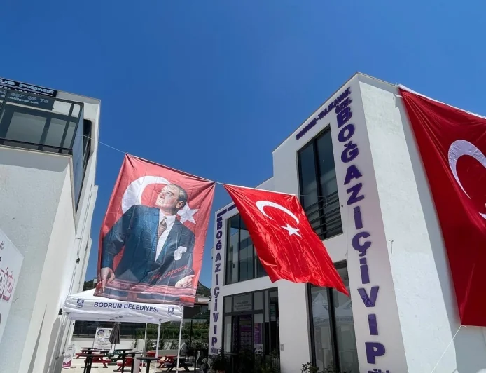 Boğaziçi VİP Eğitim Kurumları Türkiye’deki 44., Bodrum’daki İkinci Şubesini Yalıkavak’ta Hizmete Açtı