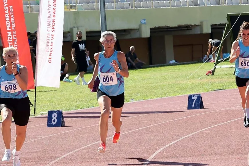 Bodrumlu Fatma Anter Balkanlarda 21 yıldır kırılamayan 200 metre rekorunu tarihe gömdü