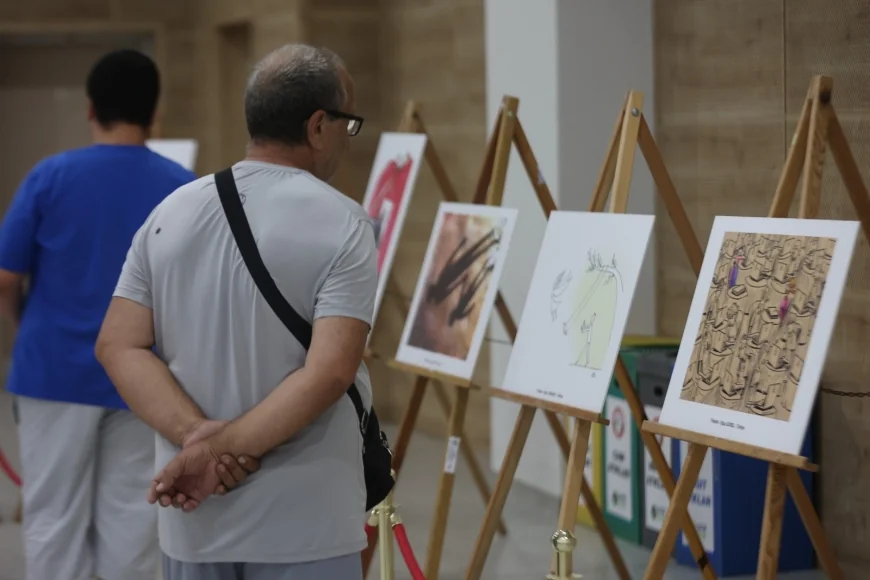 Aşk ve sevginin karikatürlerini çizdiler ödülleri kazandılar