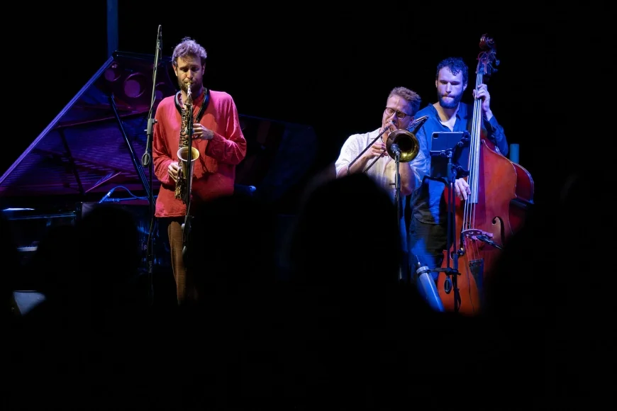 Gümüşlük Müzik Festivali'nde Caz Rüzgârı: Hollandalı ve İranlı Müzisyenlerden Unutulmaz Performans