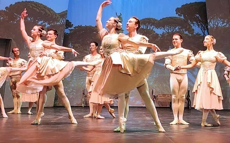 Bodrum Uluslararası Bale Festivali, "Kuğu Gölü" ile perdelerini açtı