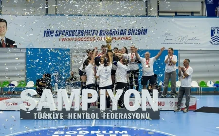 SPORU SADECE FUTBOL SANANLARA: Bodrum’un şampiyon kız takımının başkanı Palalı isyanlarda “Şampiyon kız sporcularımıza bedel ödetmeyin, DESTEKLEYİN”
