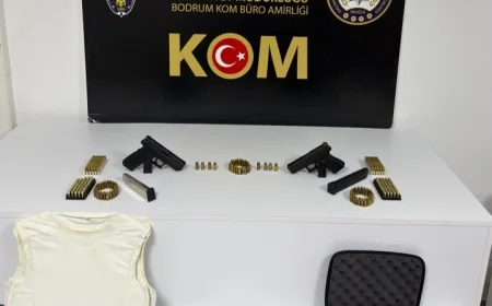 BODRUM’DA GECE KULÜBÜNDEN ÇETE CEPHANELİĞİ ÇIKTI!