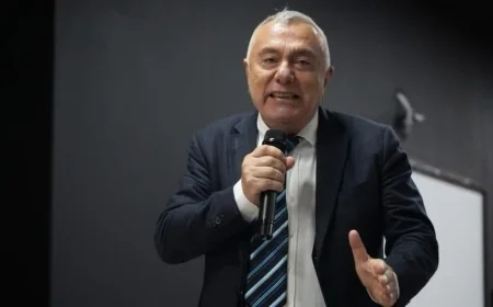 CHP’DE İHRAÇ KARARI ALINAN AKTİVİST AVUKAT REMZİ KAZMAZ’DAN AÇIKLAMA : CHP’DE HUKUKU, DEMOKRASİYİ VE HALKIN İRADESİNİ SAVUNMAYA DEVAM EDECEĞİZ