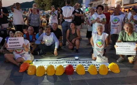 MADENCİLERE DESTEK TUTUKLANAN SENDİKACILARA ÖZGÜRLÜK EYLEMİ