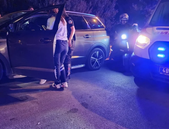BODRUM GÖLKÖY’DE GECE YARISI SİLAHLI SALDIRI! İŞ İNSANI ALACAK VERECEK DAVASINDA 5  KURŞUNLA YARALANDI