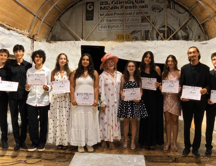 Gümüşlük festivalinde genç piyanistler hayran bıraktı