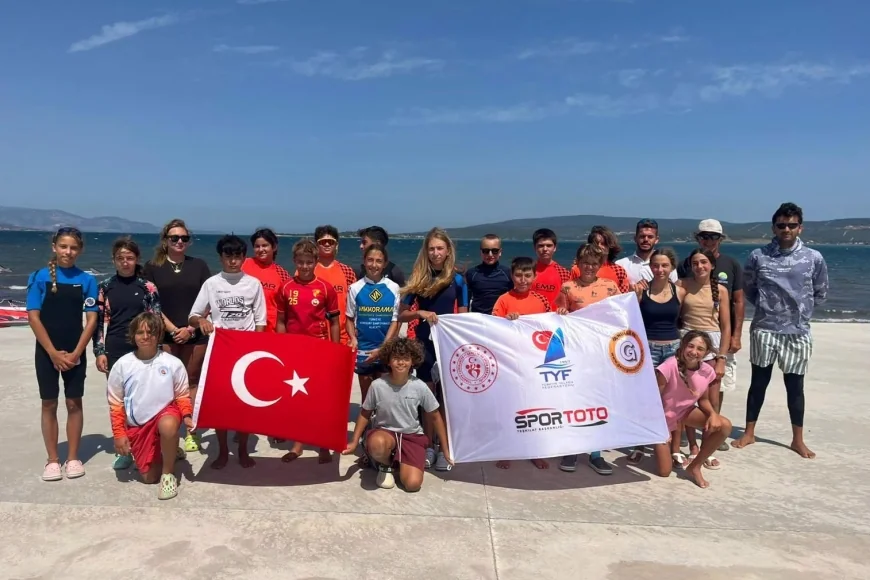 IQFOIL Junior İzmir Gelişim Kampı Tamamlandı