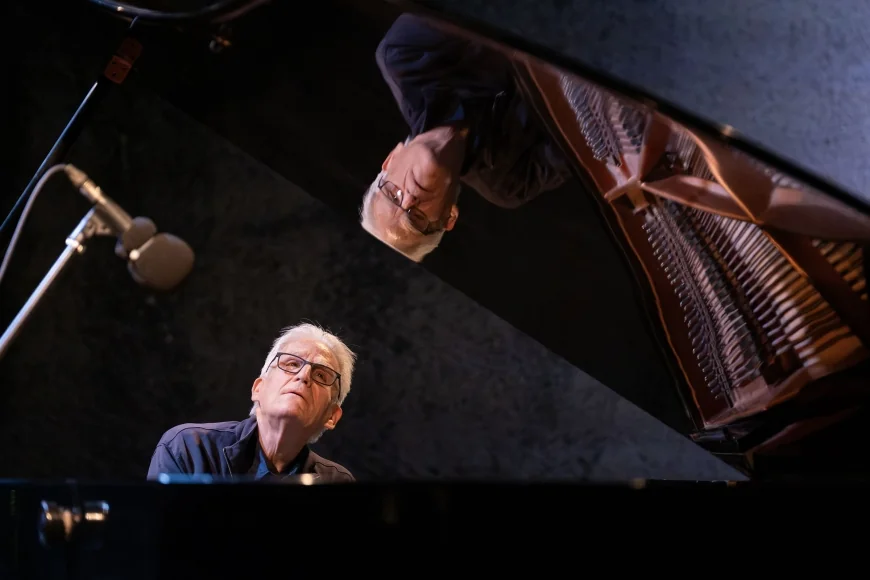 Gümüşlük festivalinde ABD’li piyanist Craig Sheppard sahne aldı