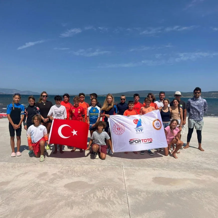 IQFOIL Junior İzmir Gelişim Kampı Tamamlandı