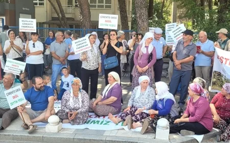    MUĞLALI KADINLAR ÇİMENTO FABRİKASI VE TERMİK SANTRALLERE KARŞI TEK YÜREK OLDU