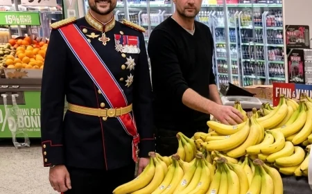 Norveç kralı markette alışverişte…