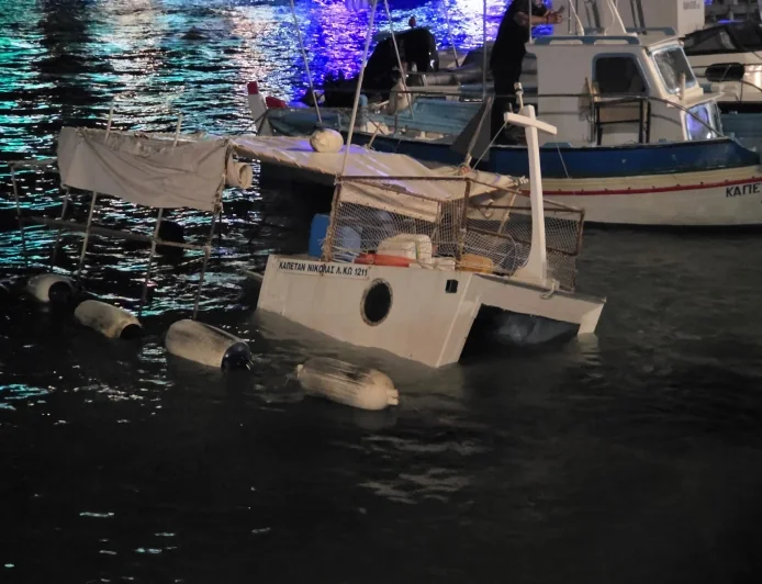 Ege’de Olumsuz Hava Koşulları Şiddetini Artırdı: İstanköy (Kos) Adası’nda Tekneler Battı