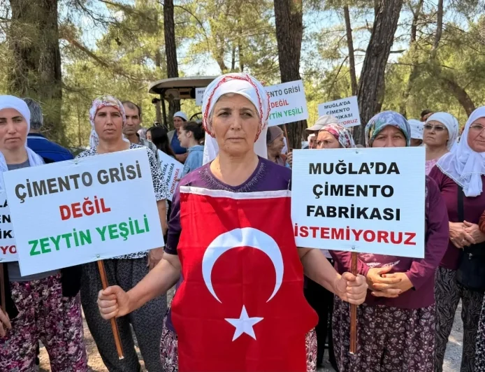 DEŞTİN ÇEVRE PLATFORMUNDAN  ÇİMENTO FABRİKASI TEPKİSİ "MUĞLA'YI KARANLIK SERMAYEYE TESLİM ETMEYECEĞİZ: ADALET NÖBETİ'NE DAVET EDİYORUZ"