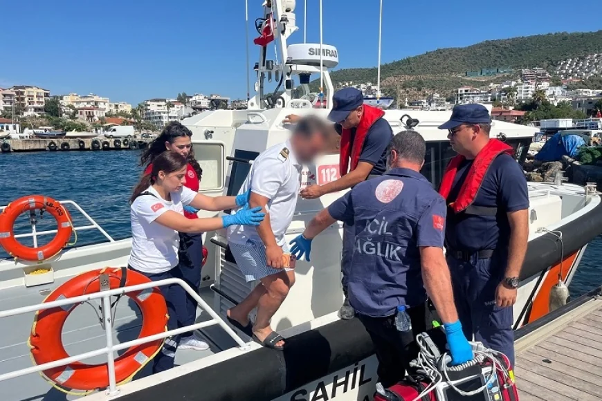 BODRUM AÇIKLARINDA LÜKS YATTA PANİK! FENALAŞAN KİŞİYİ SAHİL GÜVENLİK KURTARDI