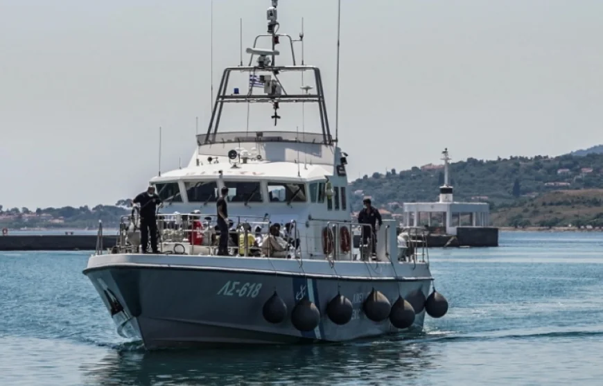 BODRUM AÇIKLARINDA FACİADAN DÖNÜLDÜ! SÜRAT TEKNESİ BATTI, 21 GÖÇMEN KURTARILDI