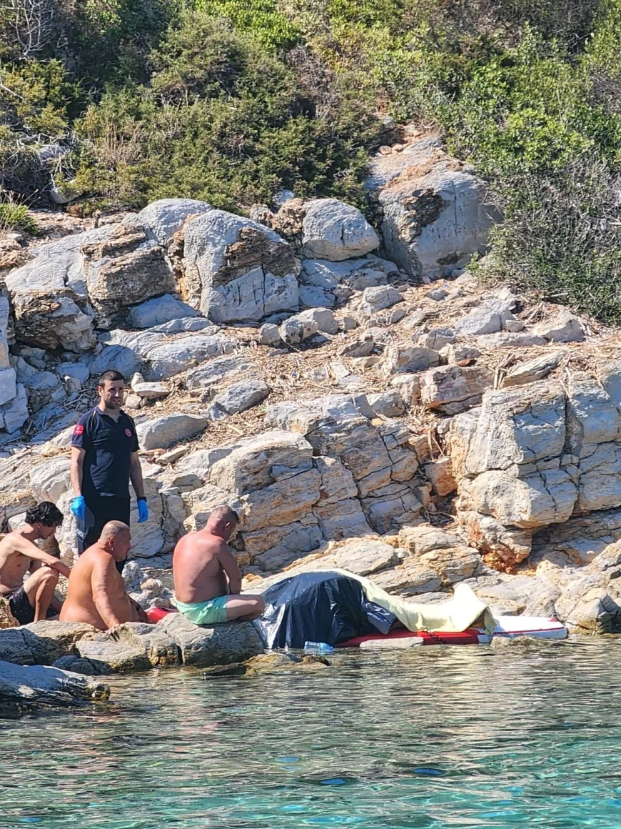 Bodrum'da mavi yolculukta denize düşen turist yaşamını yitirdi