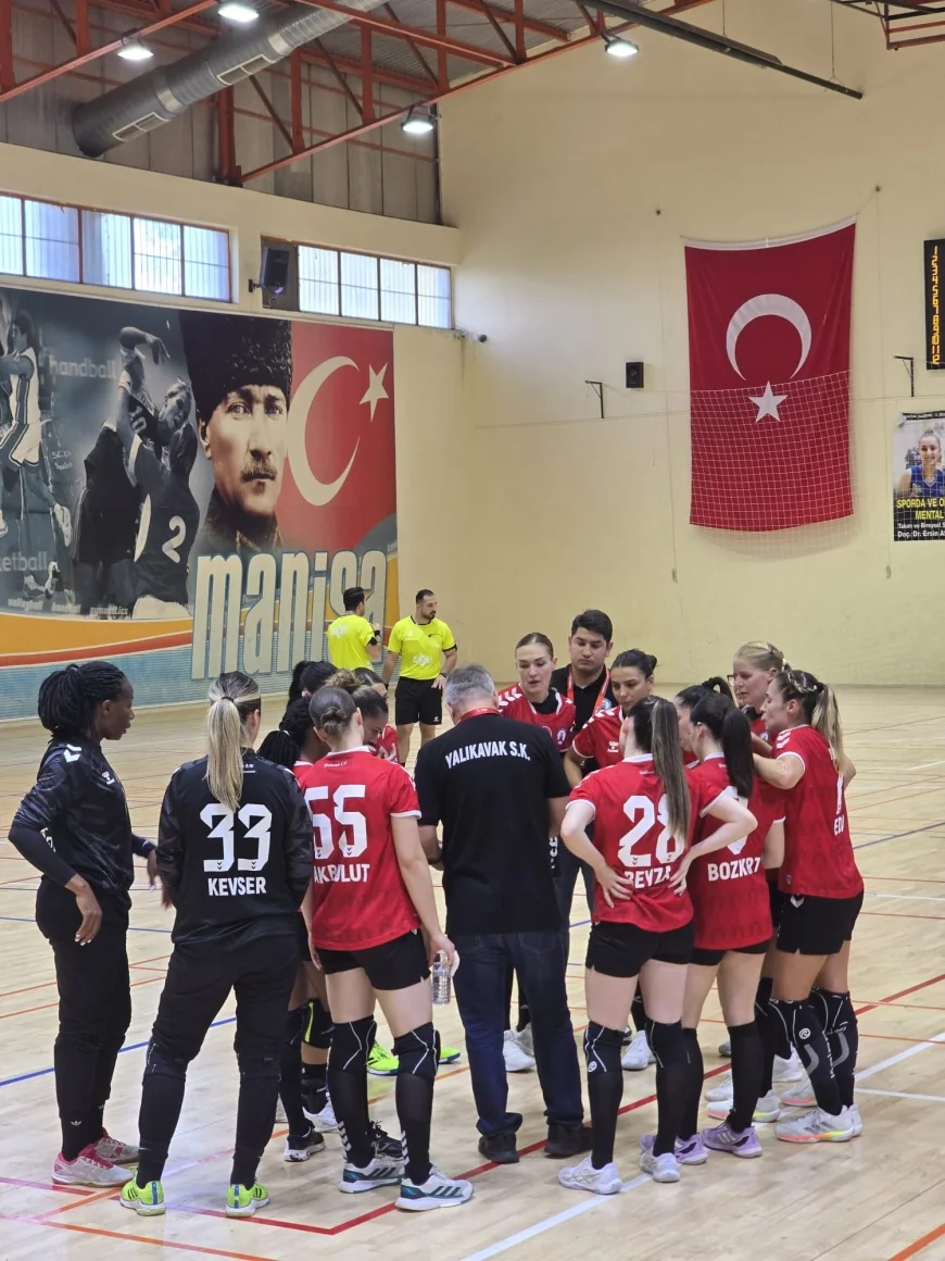 YALIKAVAKSPOR HENTBOL TAKIMI  MANİSA DEPLASMANINDAN PUANSIZ DÖNÜYOR