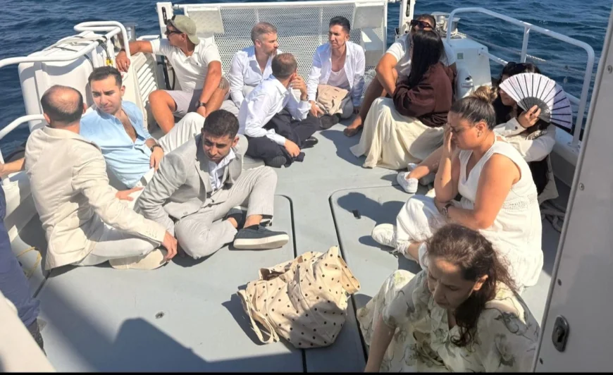 Yelkenli teknede kaçarken yakalandılar “Turistiz geziyoruz” dediler