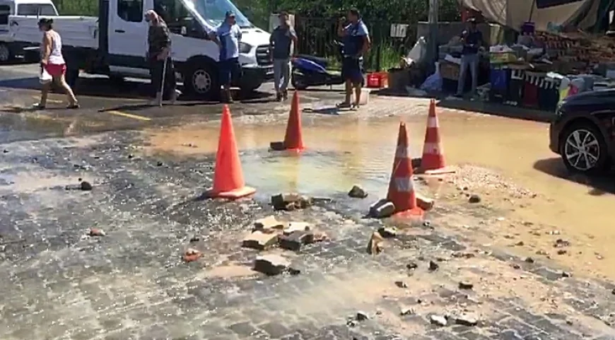TORBA’DA İSALE HATTI YİNE PATLADI: TONLARCA SU DENİZE AKTI, MAHALLE SAATLERCE SUSUZ KALDI