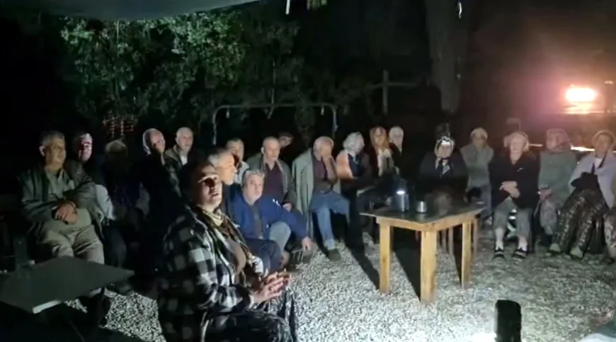   İKİZKÖY AKBELEN’DE TOPRAKLARINI KORUMAK İÇİN YENİ DİRENİŞ ÇADIRI KURDULAR.. İKİZKÖY AKBELENLİLER “MADEN ŞİRKETİ KÖYLERİMİZE ÇÖKMEYE ÇALIŞIYOR, TEYAKKUZA GEÇTİK”