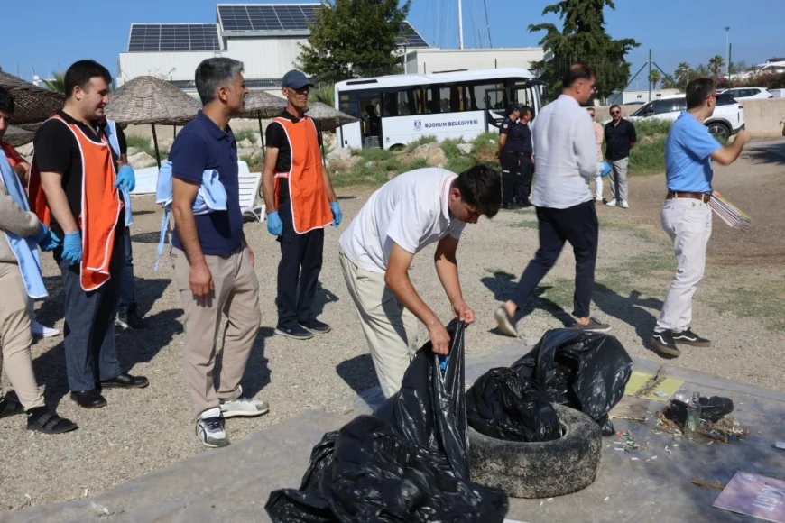 Turgutreisli öğrencilerden örnek çevre bilinci ve etkinliği