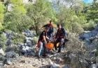 DAĞDA MAHSUR KALAN ALMAN TURİST DENİZDEN KURTARILDI