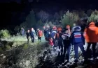Arama kurtarma ekibi tatbikatta kayboldu, 1 ölü 13 kayıp