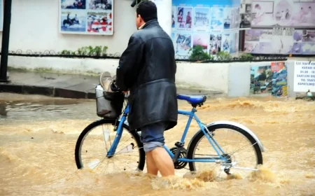 BU GECEDEN BAŞLIYOR...Meteoroloji Genel Müdürlüğü, Muğla ve çevresi için şiddetli yağış ve fırtına uyarısında bulundu.