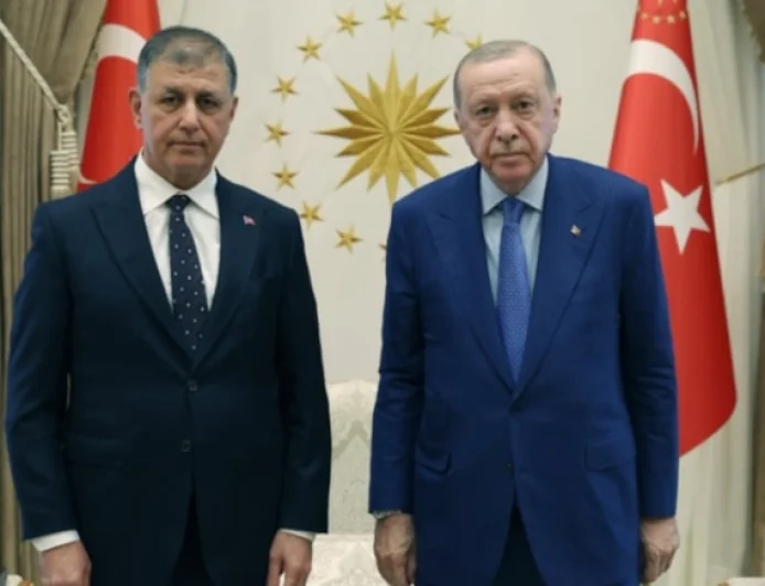 SON DAKİKA..İZMİR BÜYÜKŞEHİR BELEDİYE BAŞKANI CEMİL TUGAY SON KARARINI VERDİ, AK PARTİYE GEÇİYOR