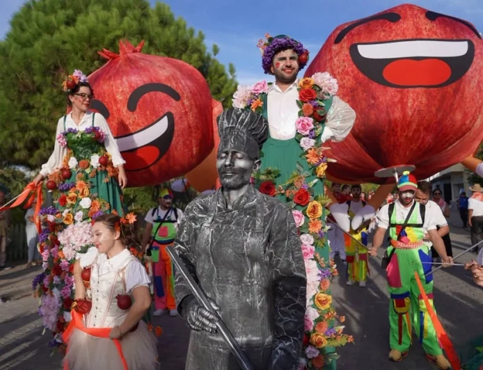 DALYAN NAR FESTİVALİ BREZİLYA KARNAVALLARINI ARATMADI