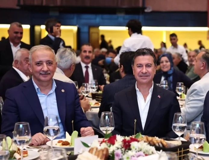 KADEM METE İLE AHMET ARAS YAN YANA! MUĞLA SİYASETİNDE “AK PARTİ” MERAKI