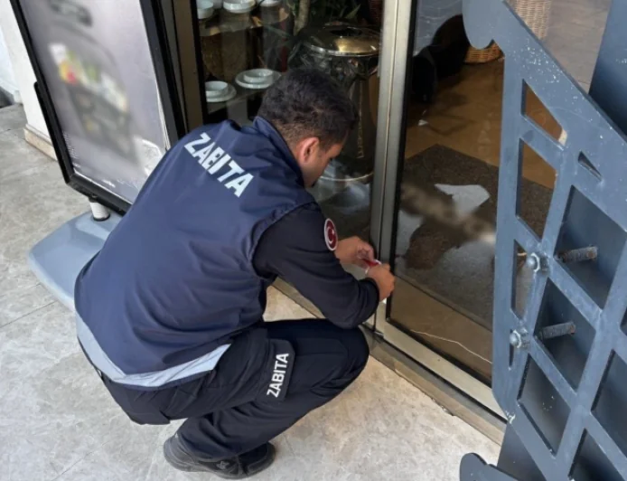Bodrum’da Halk Sağlığını Tehlikeye Atan 8 İşyeri Kapatıldı, ceza yağdı, 3 gün sonra yine faaliyetteler