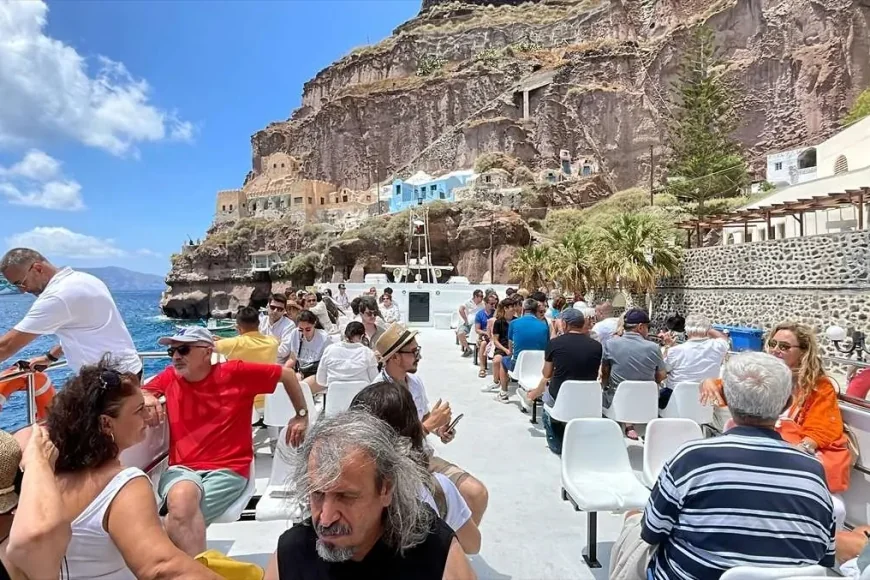 Ege Adalarında Kruvaziyer Hareketliliği: Yeni Sezon Erken Rezervasyonları Başladı!